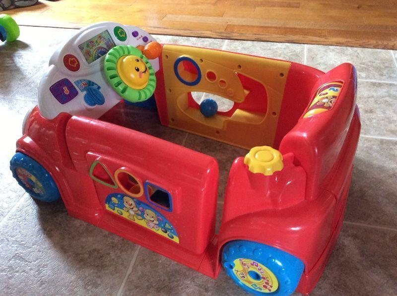 Laugh & Learn Smart Stages Crawl Around Car