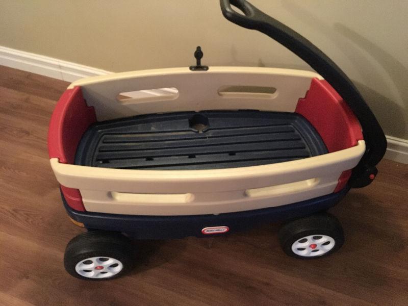 Little tikes wagon,great condition