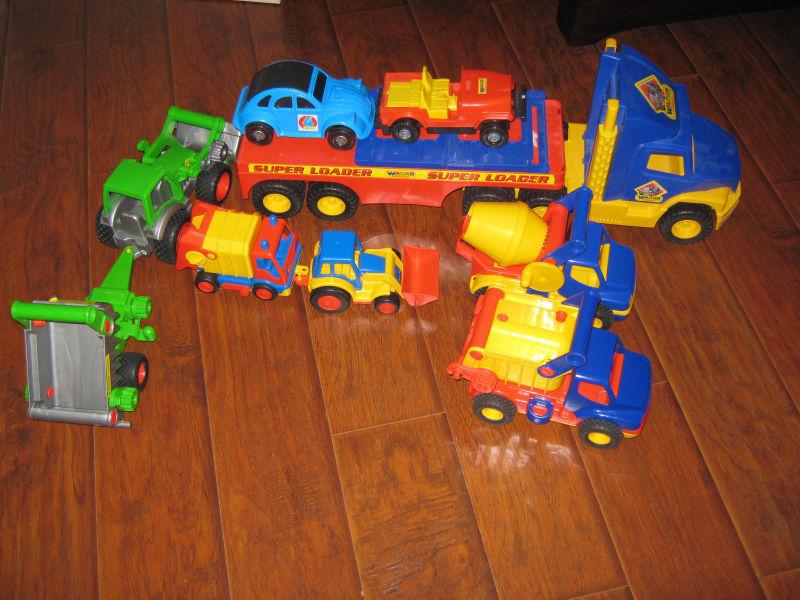 Wader Trucks and Vehicles