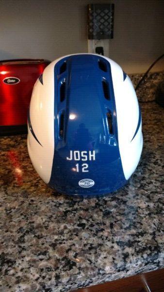 YOUTH BASEBALL HELMET NEW ONLY WORN ONCE
