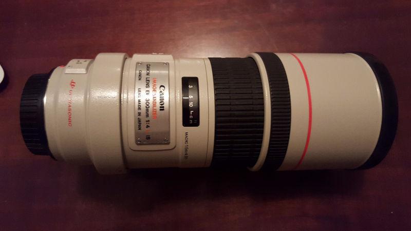 **Mint** Canon EF 300mm f/4 IS USM- Must go!