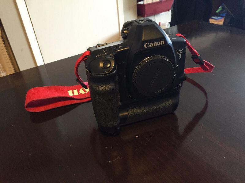 Canon EOS3 Film Camera for sale!