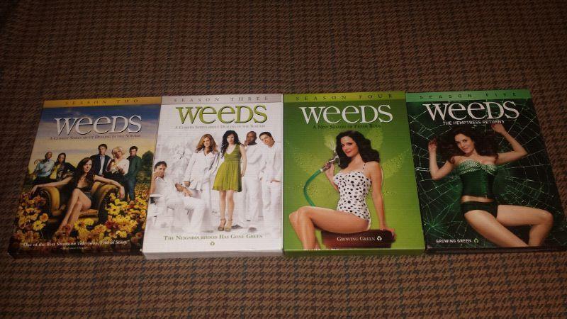 For sale. Weeds season set plus more DVD season.7 dollar each