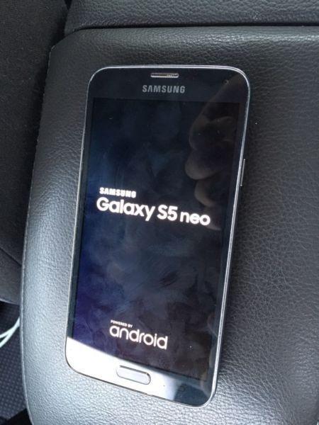 Samsung Galaxy S5 Neo - Factory unlocked - Case