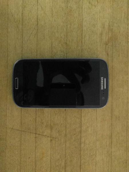Telus Samsung Galaxy S 3 Excellent Condition - $100