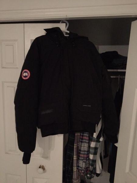 CANADA GOOSE BOMBER FOR SALE