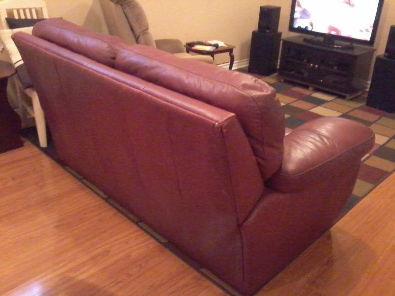 100 % LEATHER COUCH