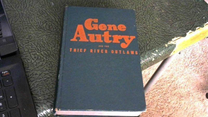 VINTAGE 1944 GENE AUTRY and the THIEF RIVER OUTLAWS