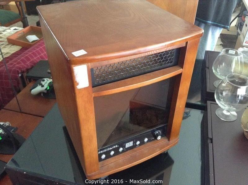 Frigidaire Electric Infrared Fireplace