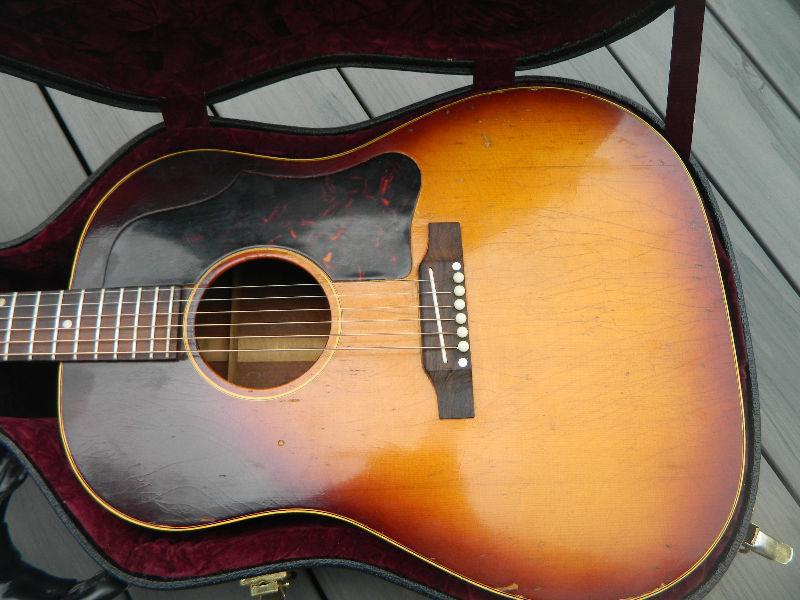 1960 Gibson J-45 With TKL Case