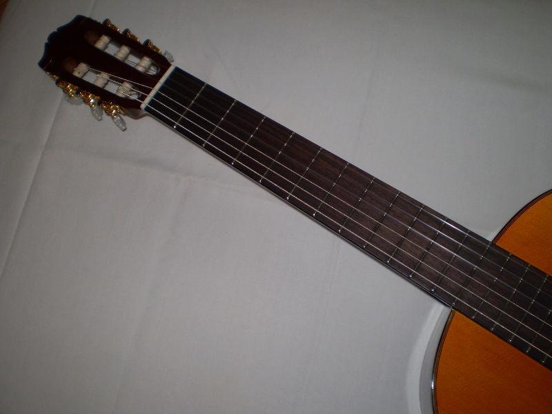 Yamaha Classical Guitar C80