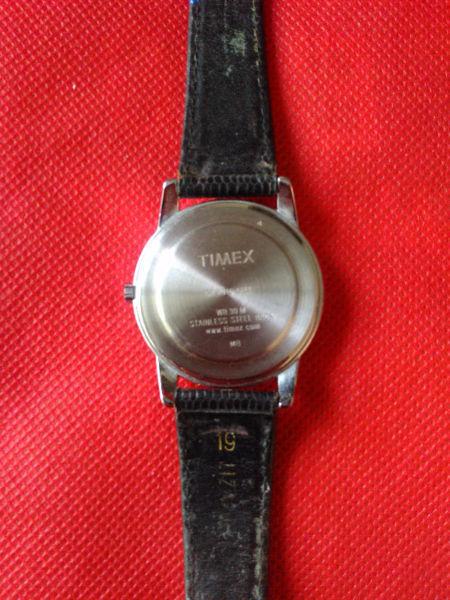 Timex analog men's quartz watch