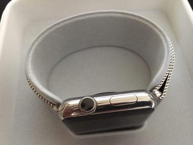 Apple Stainless 42 MM with Melanese band Loop box,access and war