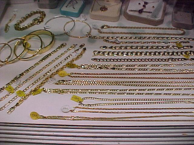 CAN`T GET YOUR GOLD JEWELERY SOLD ON .-TRADE IT IN WITH ME