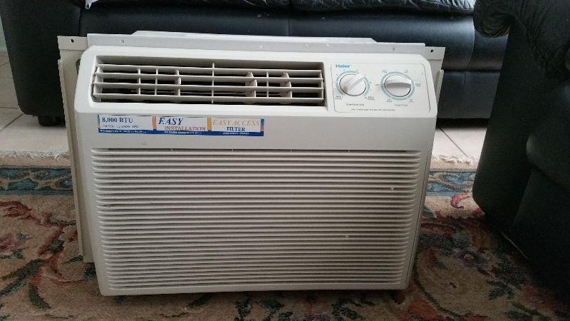 Haier Air-conditioner 8000 BTU Like New