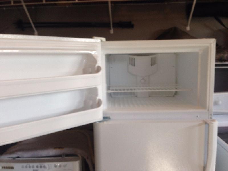 Wanted: KENMORE - Refrigerator 18 cu. Ft