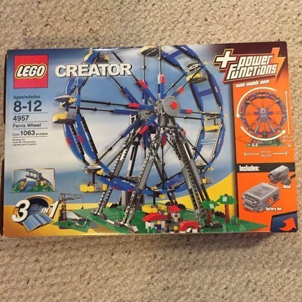 Lego Creator 4957 Motorized Ferris Wheel. Complete w/Box. 2007