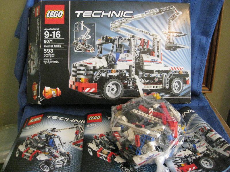 Lego Technic #8071 Bucket Truck in box