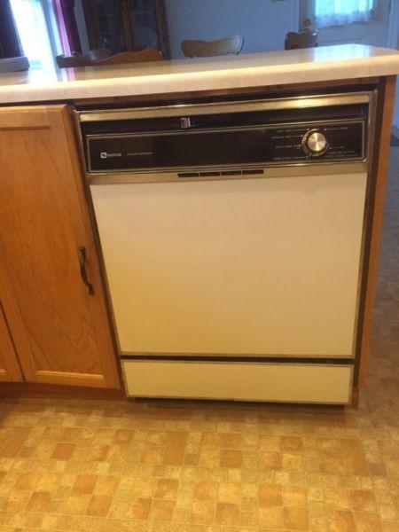 Maytag dishwasher