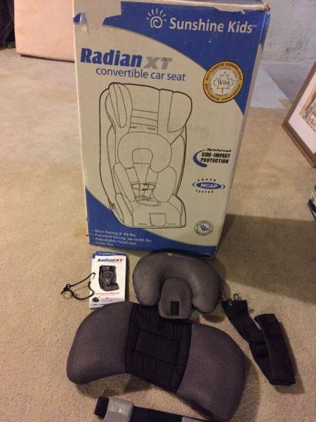 Radian XT car seat in very good condition