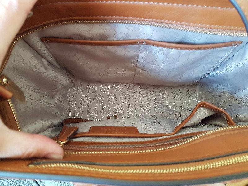 Michael Kors Large Collette Leather Bag