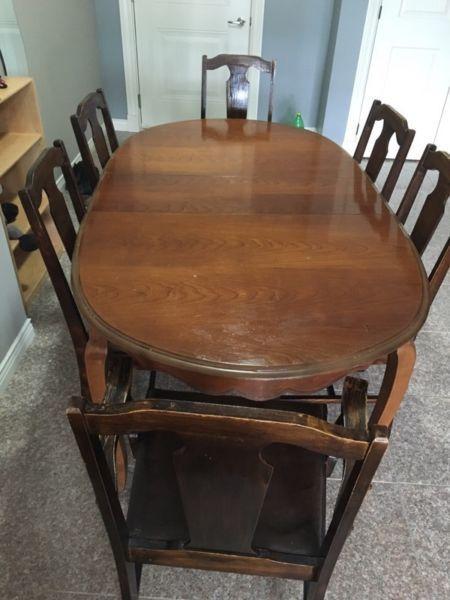 Antique dining table 6 persons