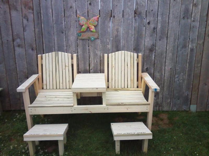 Quality Built Outdoor Lawn Furniture