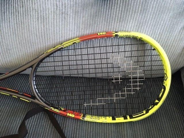 Head Xenon Graphene 140 squash racquet