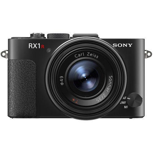 Sony RX1R with a lot of extras! for an amazing price 3000$!!!!!