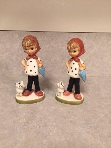 2 VINTAGE / ANTIQUE FIGURINES WITH LITTLE SCOTTY DOG