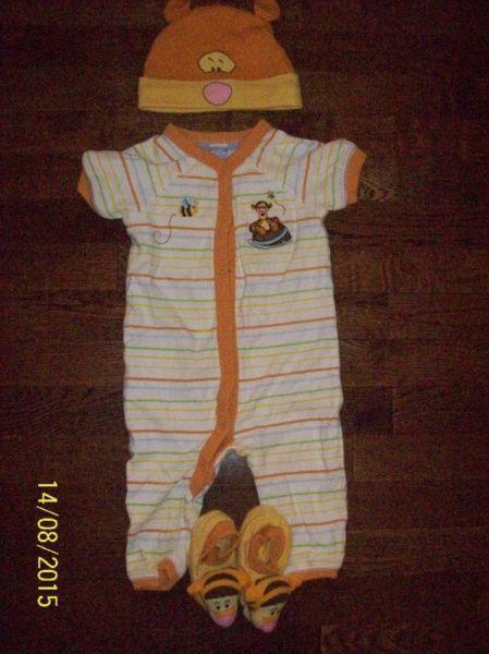 Disney Tiger Pajama Set, Size 6-12 months