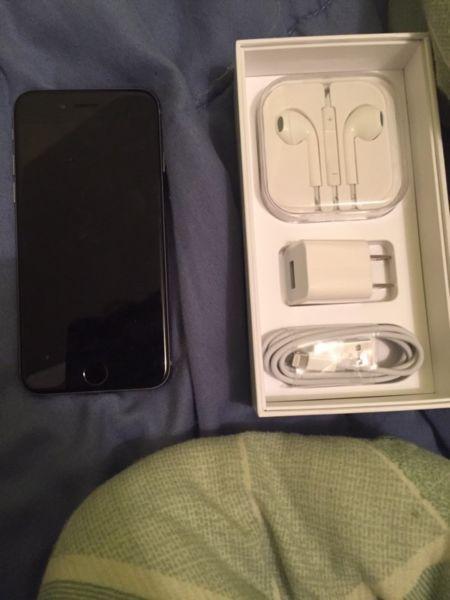 iPhone 6 10/10 (Bell)