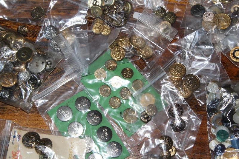 Vintage BUTTONS Military picture brass metal collectible LOT