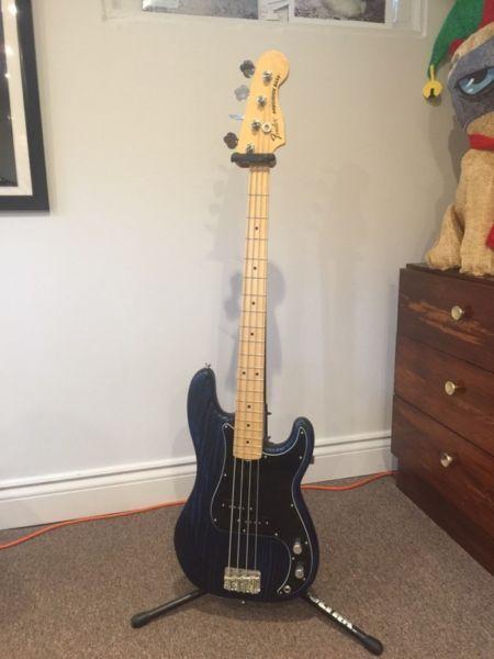 Basse Fender Precision Bass USA NEW
