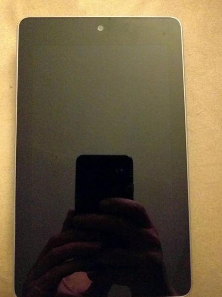 NEXUS 7 16GB 1ST GENERATION GOOD CONDITION