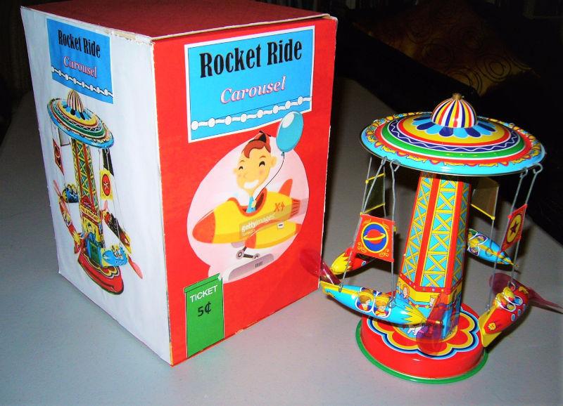 Carrousel Rocket Ride de Schylling -Collection Tin Toy - 30$