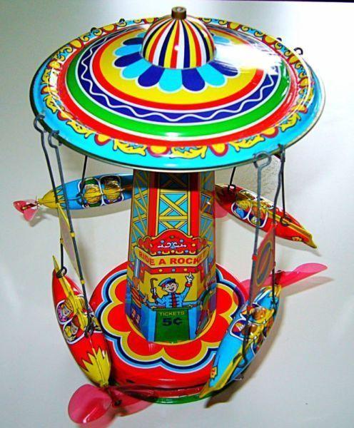 Carrousel Rocket Ride de Schylling -Collection Tin Toy - 30$