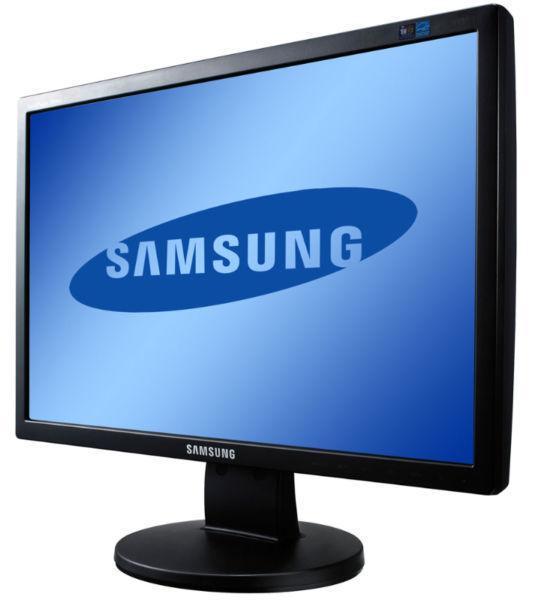 Samsung SyncMaster 2243WM LCD Monitor - 5ms, 1680