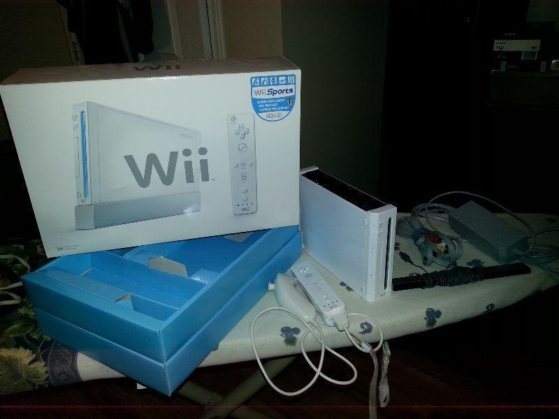 Wii avec boite originale et jeux