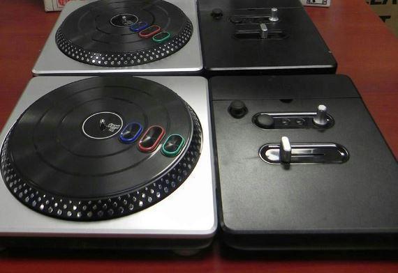 DJ Hero 3 Turntables without Game for PS3