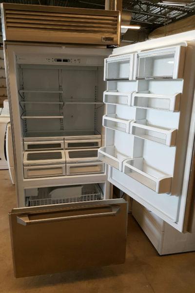 ***FRIGO ENCASTRÉ STAINLESS 36PO LIVRAISON POSSIBLE*****