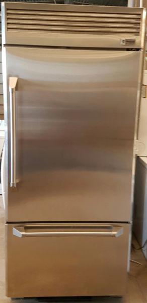 ***FRIGO ENCASTRÉ STAINLESS 36PO LIVRAISON POSSIBLE*****