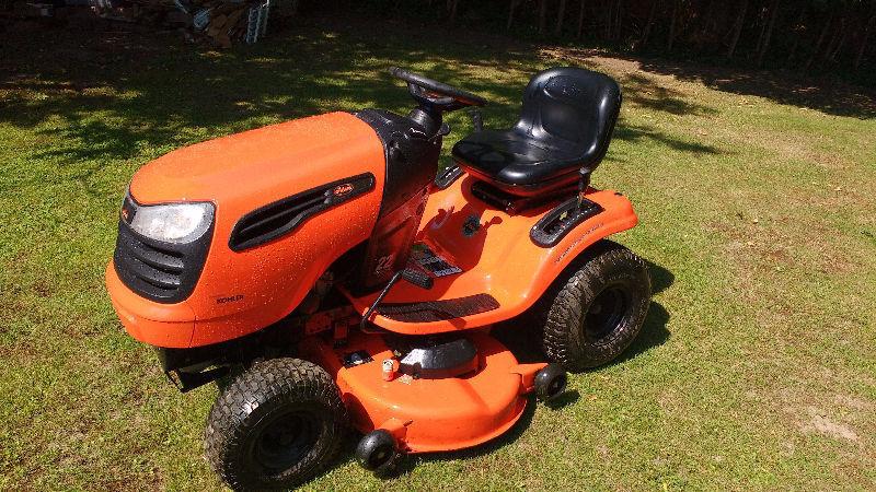 TRACTEUR ARIENS 22-46 2014 VENTE OU ÉCHANGE CONTRE VTT 4X4