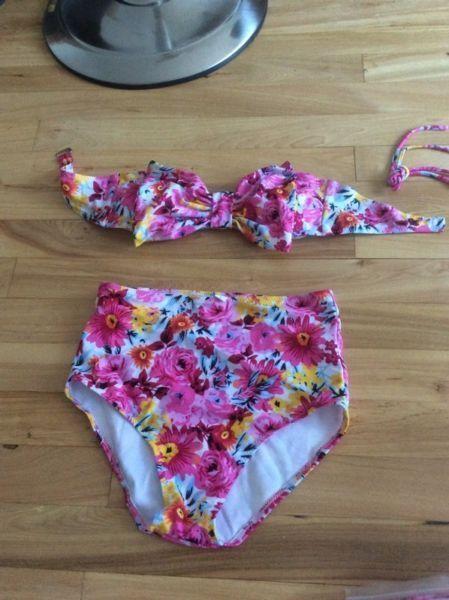 Maillot de bain neuf