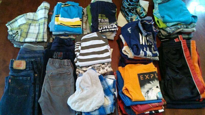 GROS lot de vêtements pour garçon 6 ans/ Boy clothes