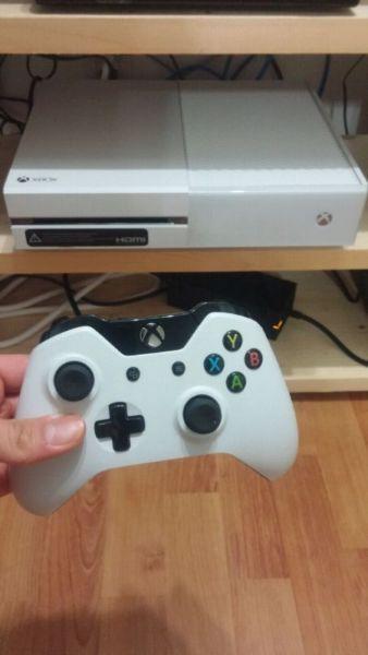 Xbox One edition blanche (+Forza horizon 2 si vous voulez)