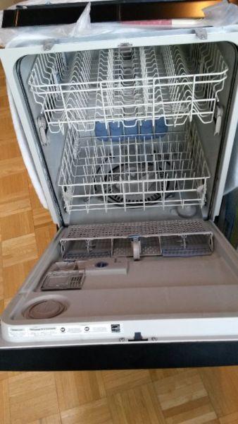 2009 Whirlpool Dishwasher