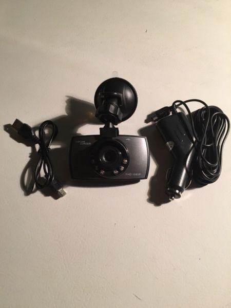 1080p hd dash camera with accessories for only 90 dollars obo