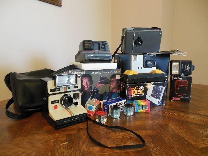 Vintage Polaroid Collection & Coffert Kodak Disc Camera