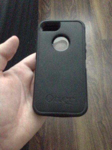 iPhone 5/5s otter box